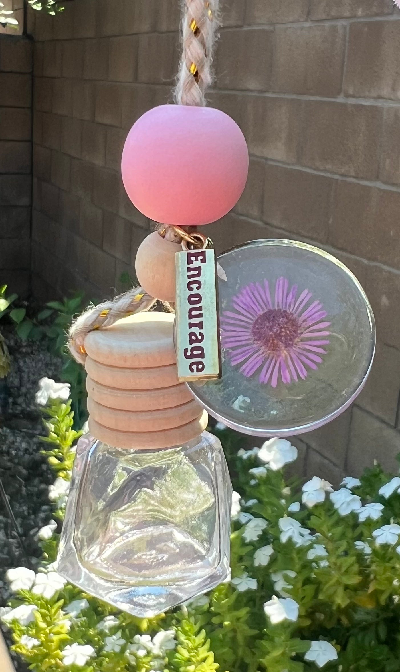 Car diffuser- Encourage