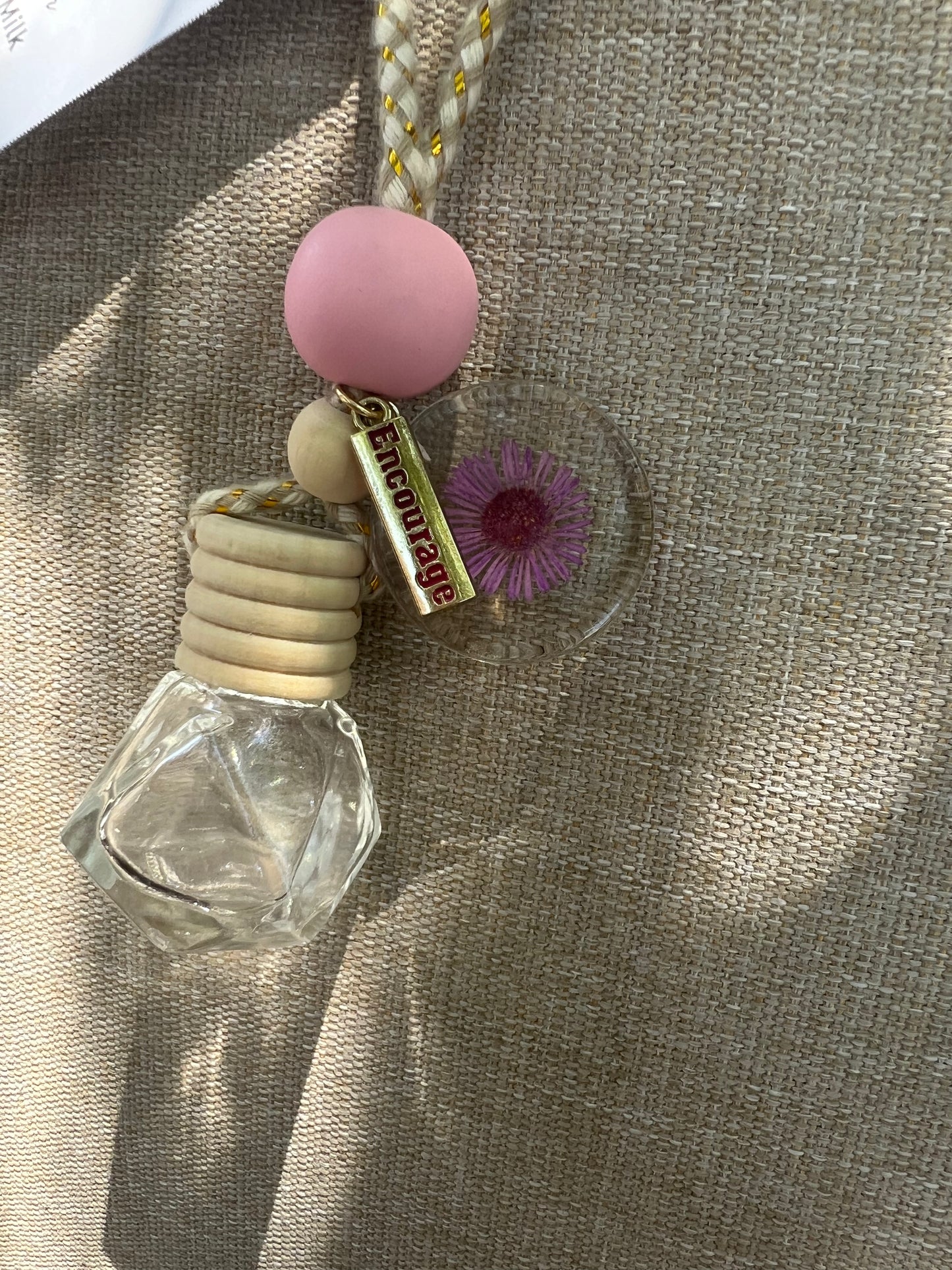 Car diffuser- Encourage